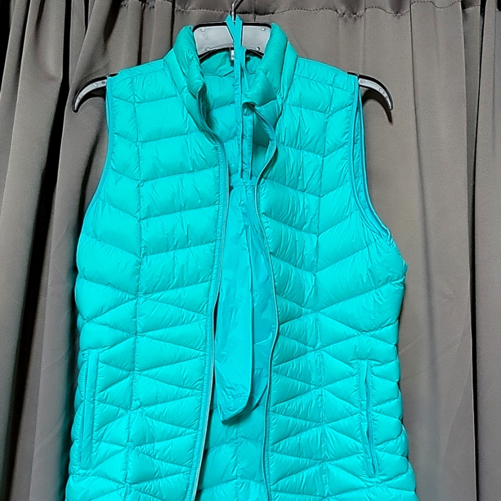 Ladies Puffer Vest